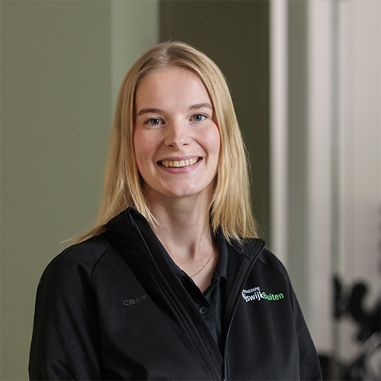 Lisa van Leeuwen, fysiotherapeut bij Fsyiotherapie RijswijkBuiten