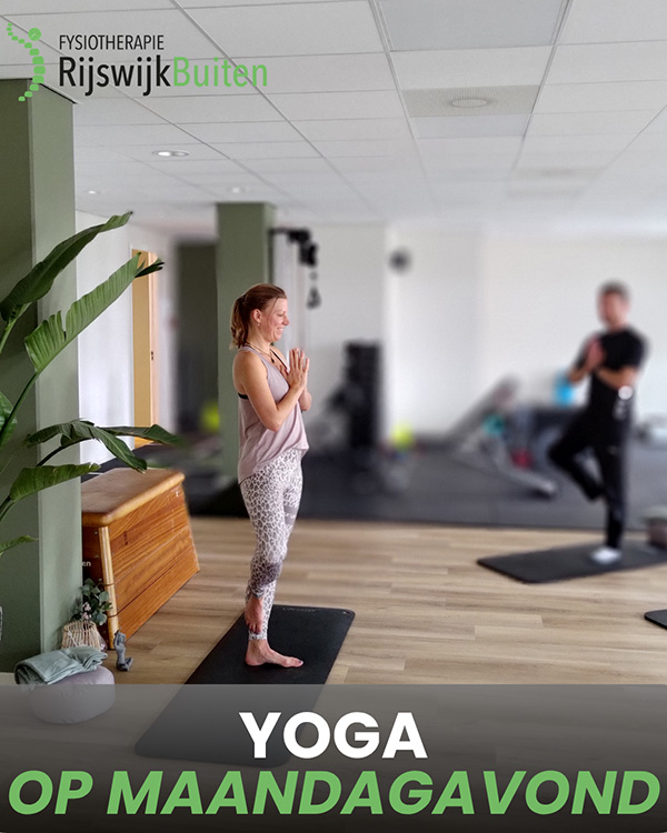 Poster Yoga op maandagavond
